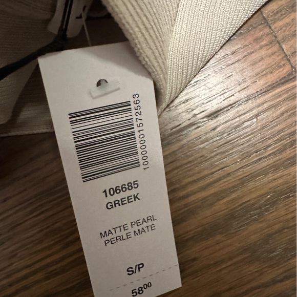 NWT Aritzia Babaton Sculpt Knit Greek Tank - Size S - Picture 6 of 6